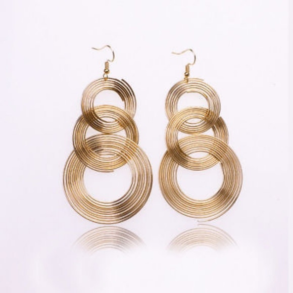 Bundle of 2 pairs Geometric Circle Drop Earrings - Picture 3 of 6